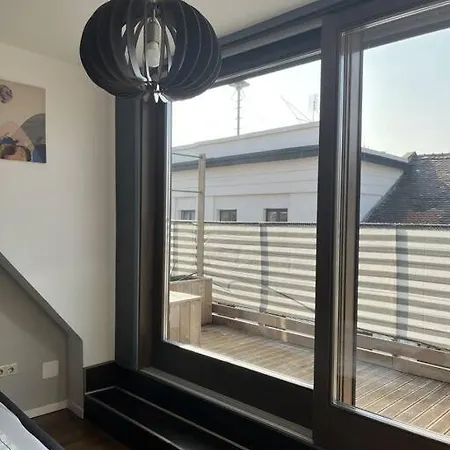 Daire Sunny/stylish Rooftop Home/private Balcony Shared Jacuzzi *