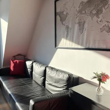 Sunny/stylish Rooftop Home/private Balcony Shared Jacuzzi Budapeşte